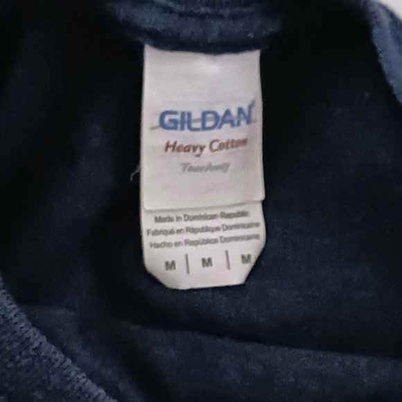 T Shirt Travel Souvenir Aruba Est 1499 One Happy Island Size M Medium Gildan - Picture 4 of 6